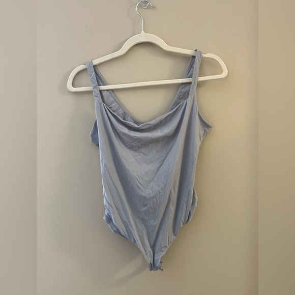 Skims FITS EVERYBODY SQUARE NECK BODYSUIT - Picture 4 of 6